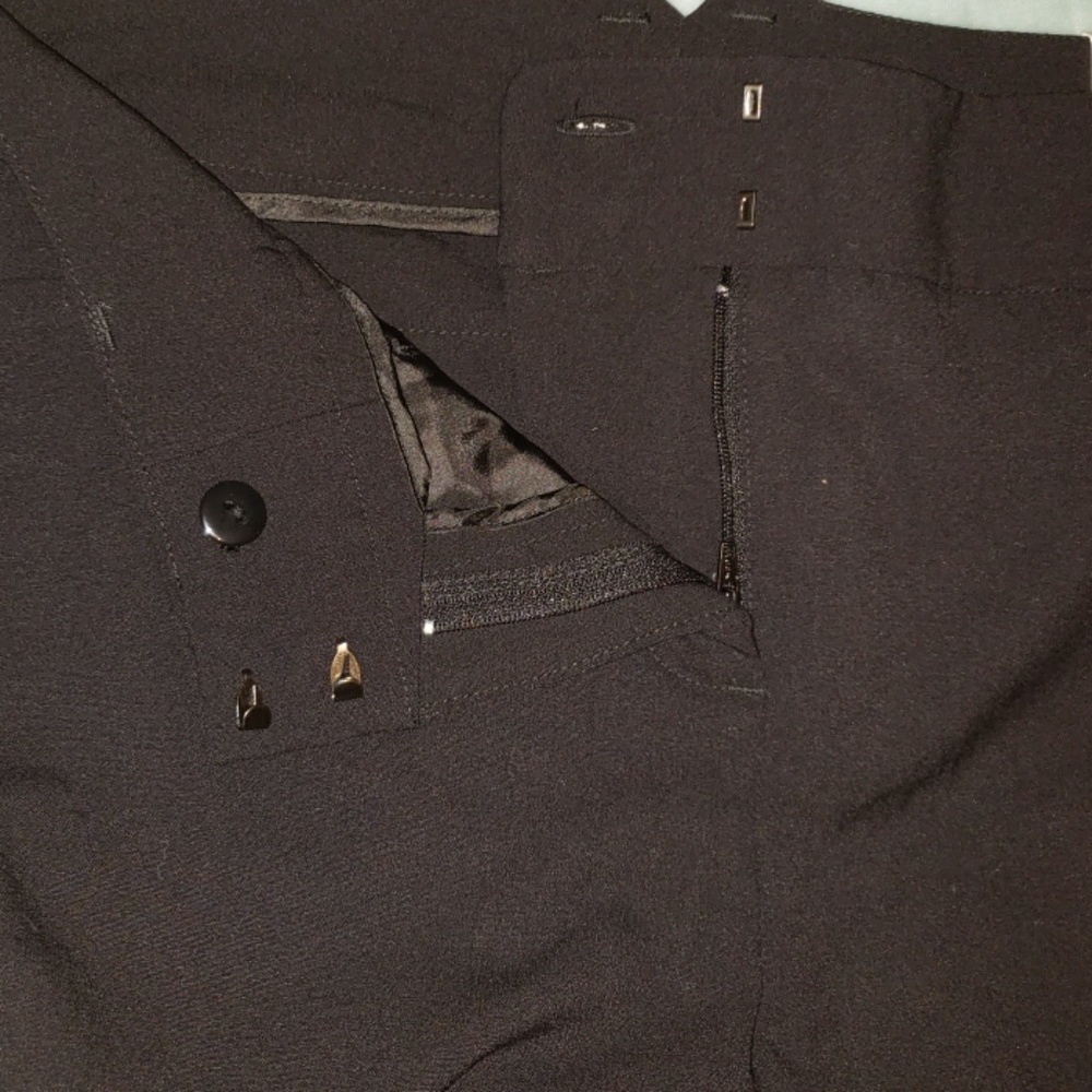 Pants - Picture 4 of 4
